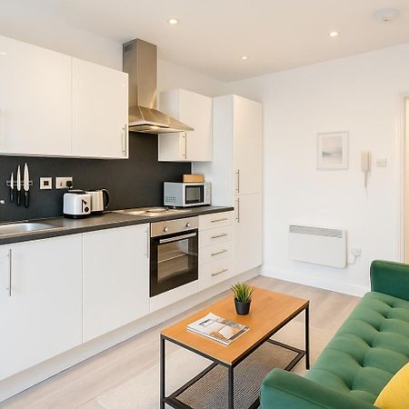 2 Bedroom Apartment Near City Centre, Uni & Parks! Cardiff Ngoại thất bức ảnh